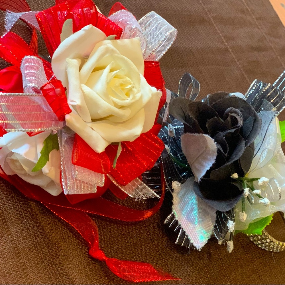Corsage Set